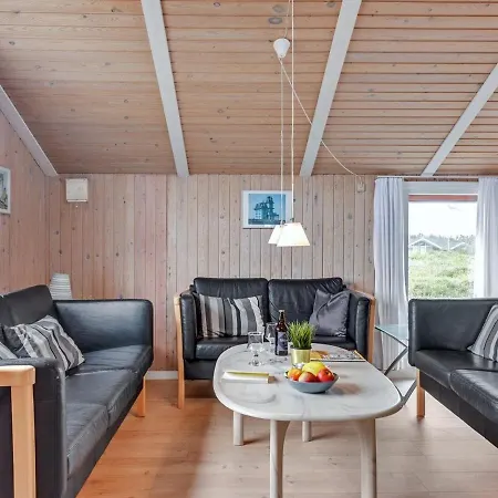 Casa vacanze Mogens - From The Sea In Western Jutland By Interhome